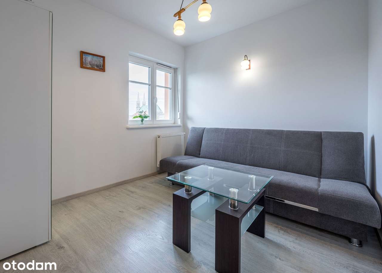 Mieszkanie 3 pokojowe | Balkon | Ogrzewanie Miejskie-8