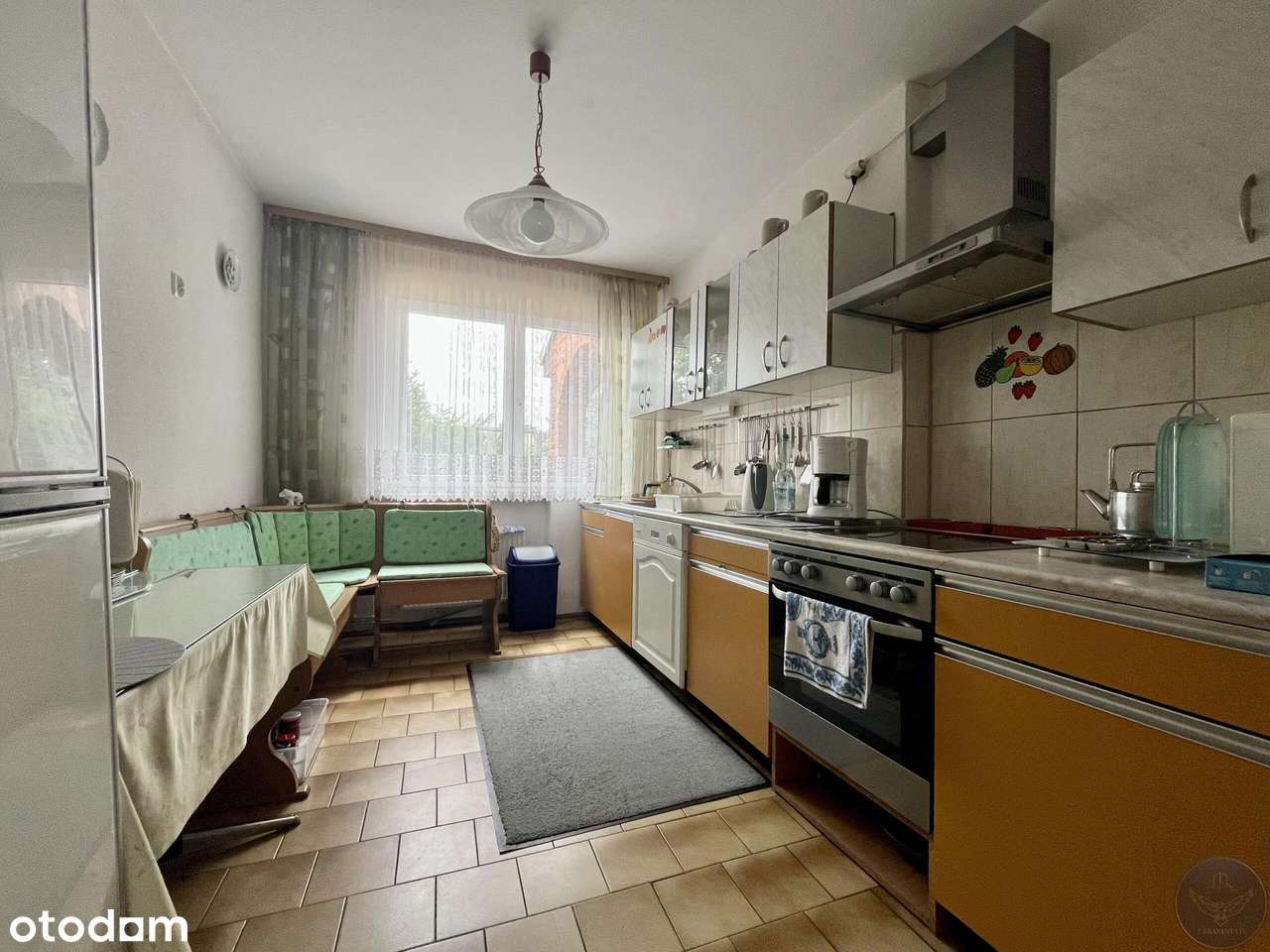 Dom Wolnostojący_210m2_Garaż_Ogród-6