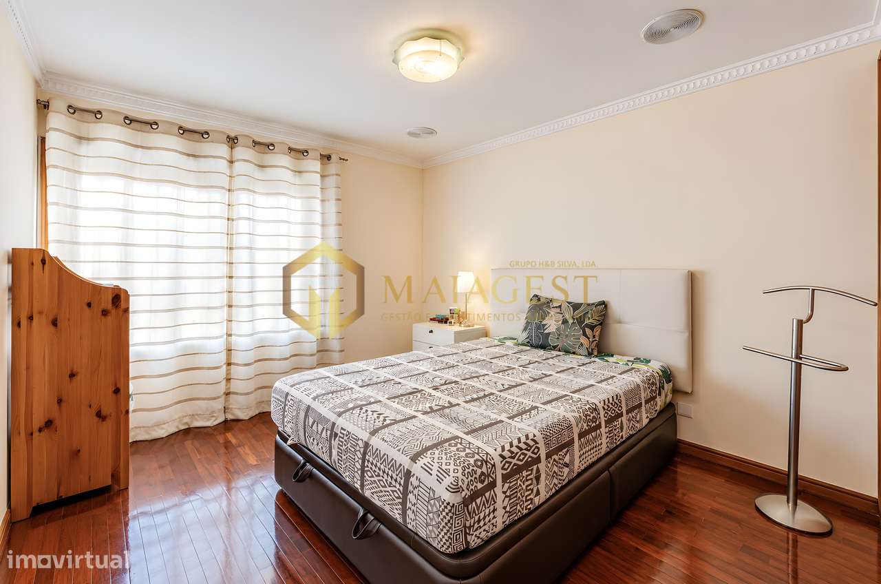 Apartamento T2+1 com Suite e Varanda no Centro de Gaia-28