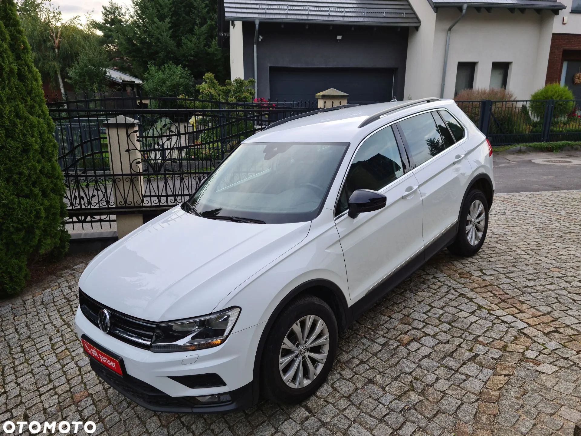 Volkswagen Tiguan 2.0 TDI BMT SCR 4Mot Comfortline DSG - 1