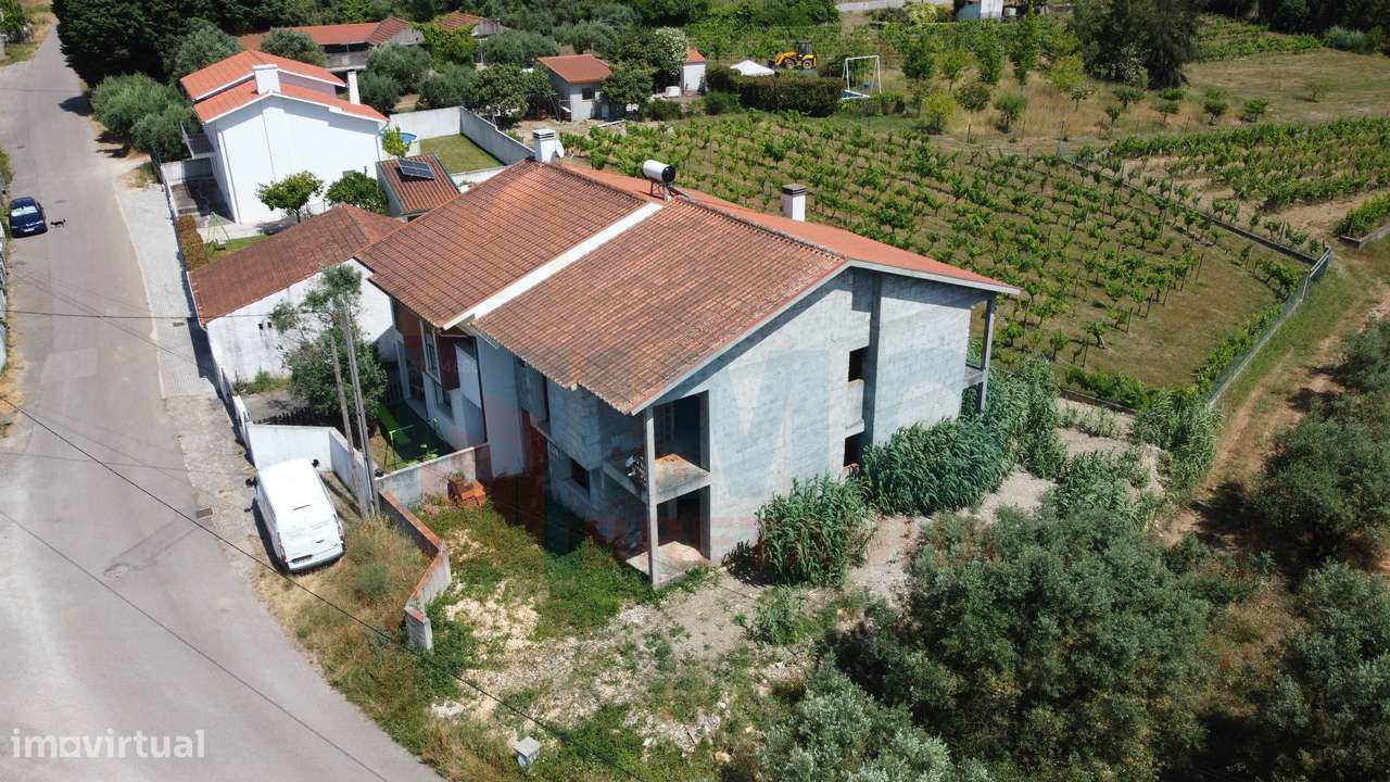 Moradia V4  em fase de Construção - 15 min. do Centro de Coimbra - Grande imagem: 2/16