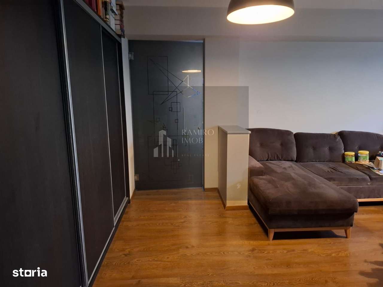 Apartament de 3 camere Alexandru Obregia 1980