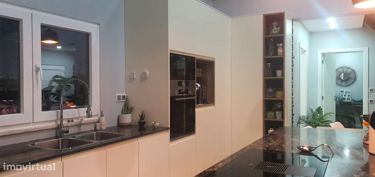 Lindíssima Moradia térrea independente Lote 580m2 Piscina Anexo Parque-39