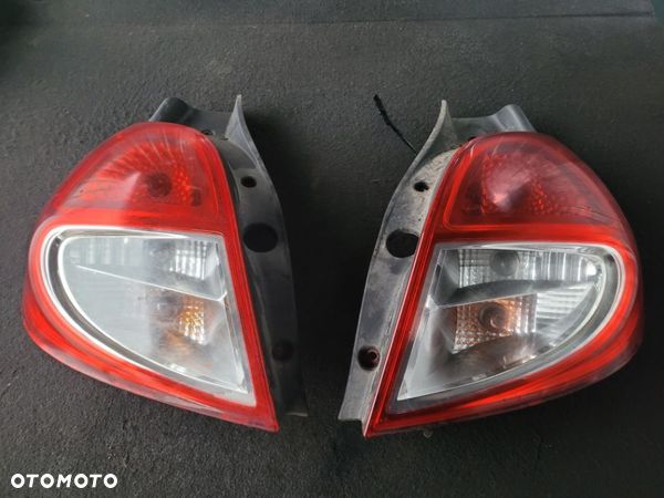 Lampa tylna lewa prawa tył Renault Clio 3 III lift - 1