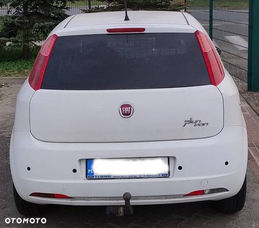 Fiat Grande Punto - 4