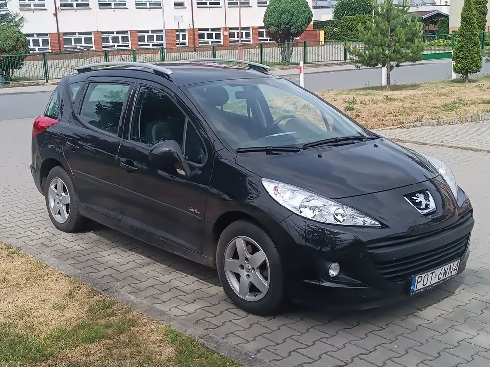 Peugeot 207 HDi FAP 92 Forever 2010