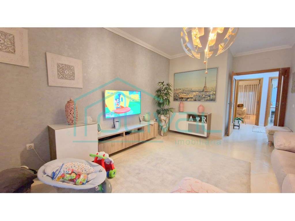 Apartamento T2 Samora Correia - Grande imagem: 5/18