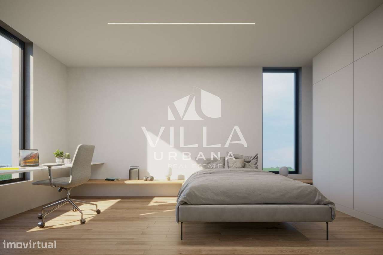 Moradia T4 Isolada perto do Golf da Aroeira e a 3 min. da praia-9