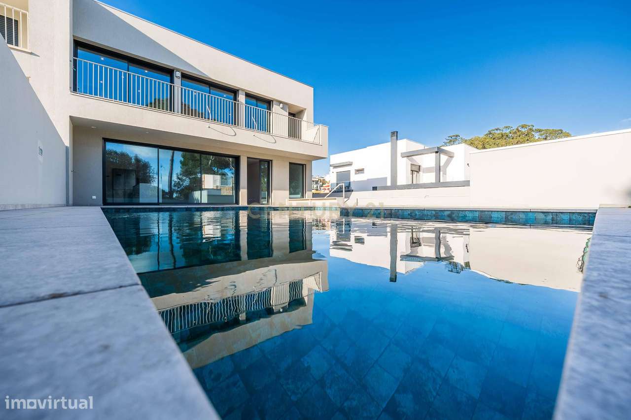 Moradia T3 Moderna de Acabamentos Premium-46