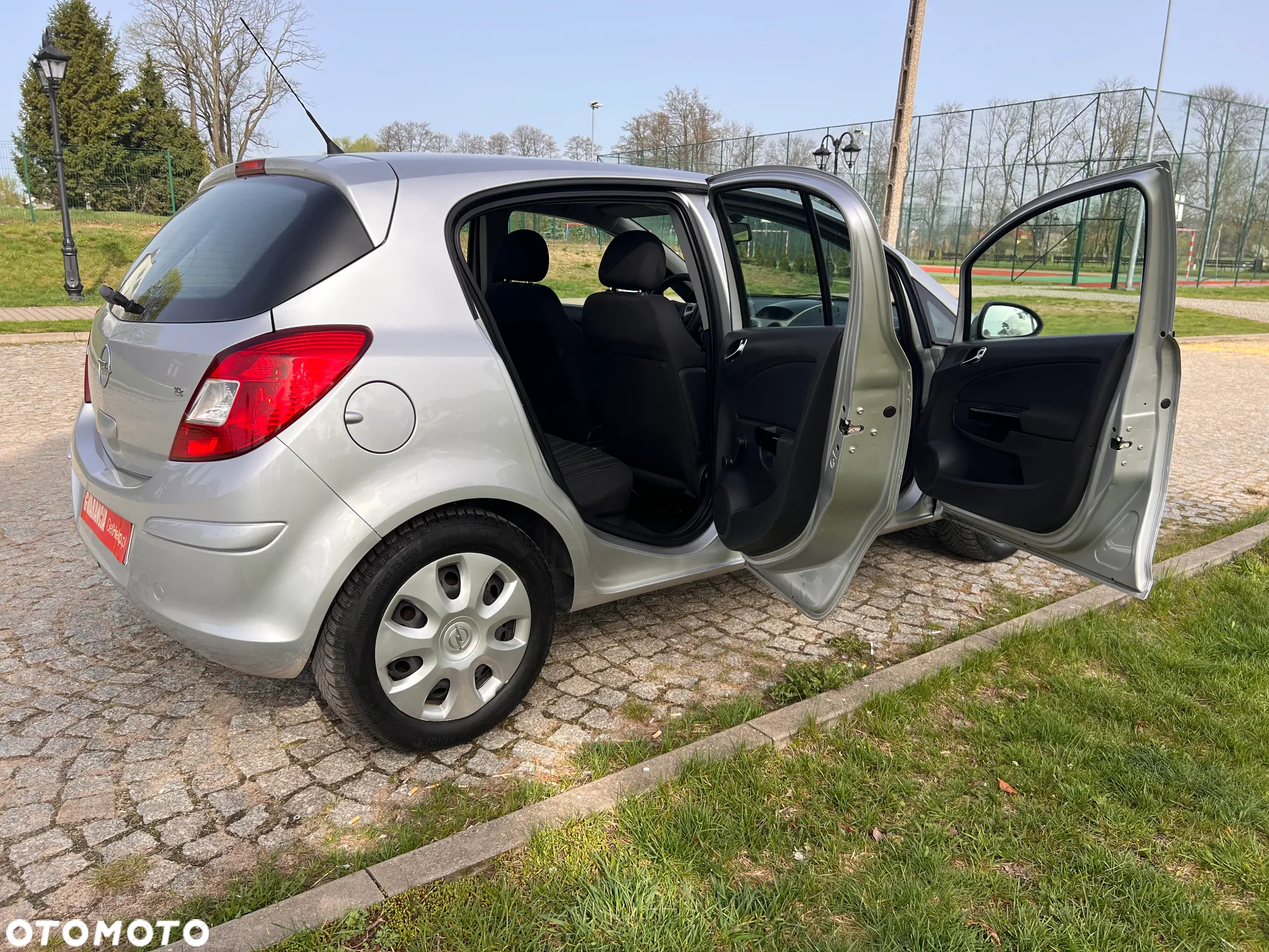 Opel Corsa 1.2 16V Enjoy - 31