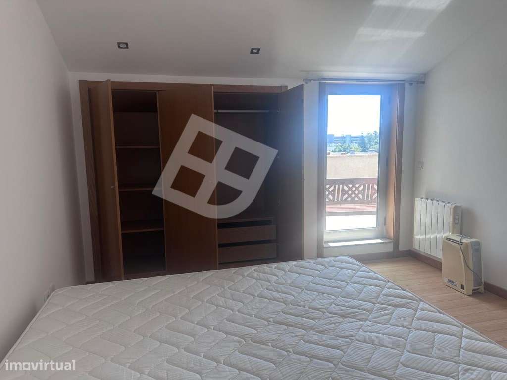 Apartamento T2 com Terraços - Aveiro /Glória-20
