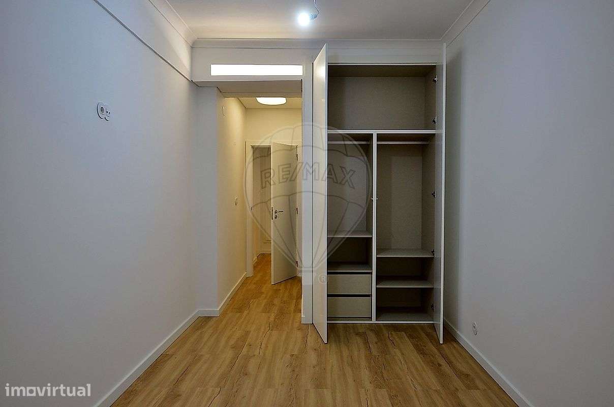 Apartamento T3 à venda em Cacilhas-15