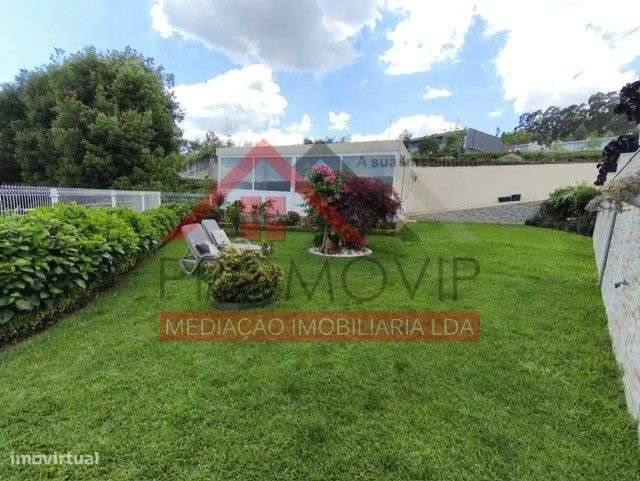 Moradia Bi-Familiar T3+T2 São Tiago Carreira STS-9