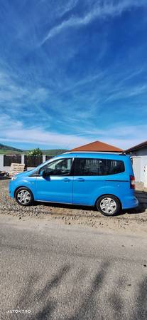 Ford Tourneo Courier - 4