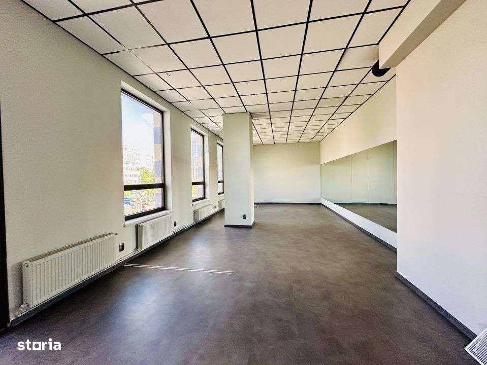 Spatiu Comercial/Biroruri +sala productie/depozit, 490 m2,  parcare-0