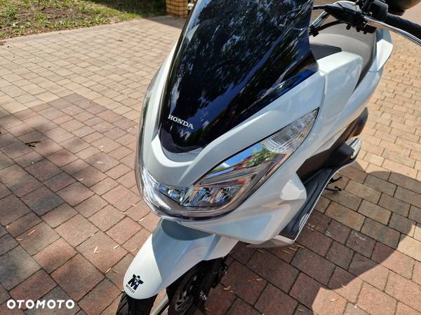 Honda PCX - 10