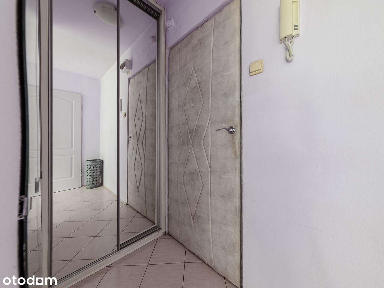 Kawalerka z miejscem postojowym, Galeria Mokotów, metro-9