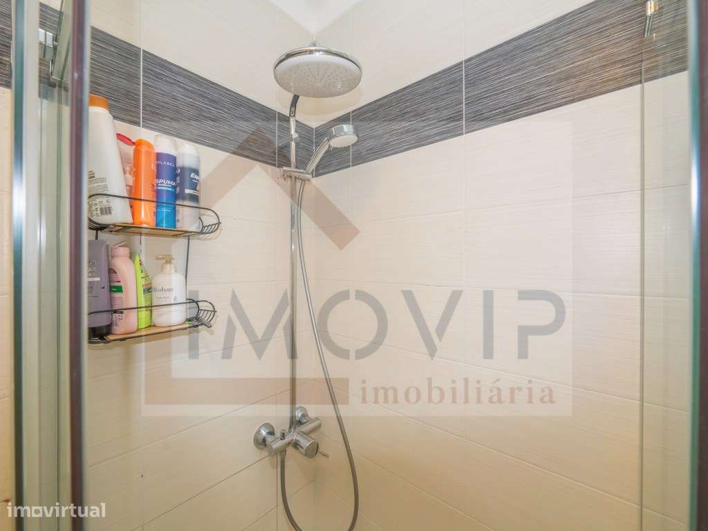 Excelente T4 no Pinhal Novo - OPORTUNIDADE!-19