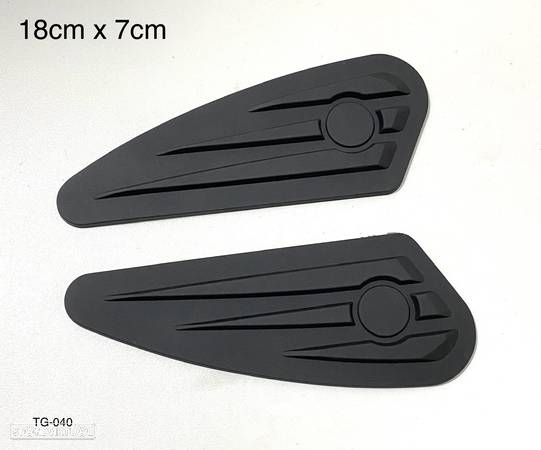 ptoteçao deposito universal cafe racer tank pad - 1