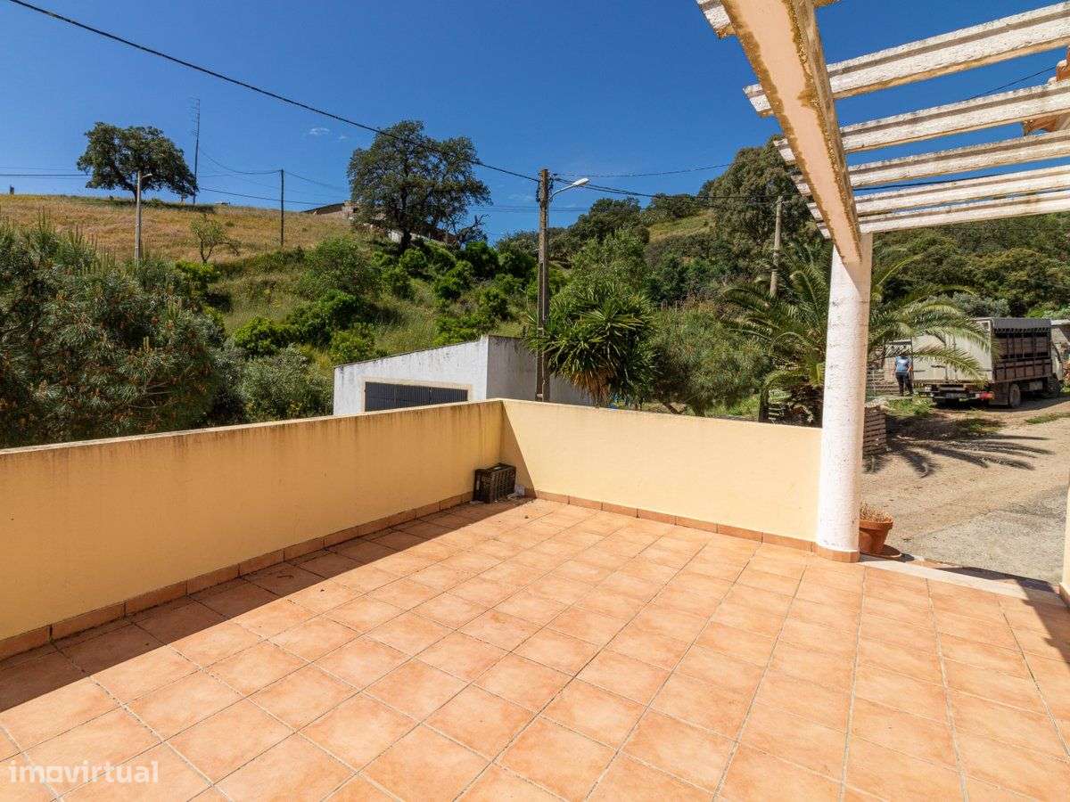 Moradia T2 com terraço em zona tranquila de Tavira-7