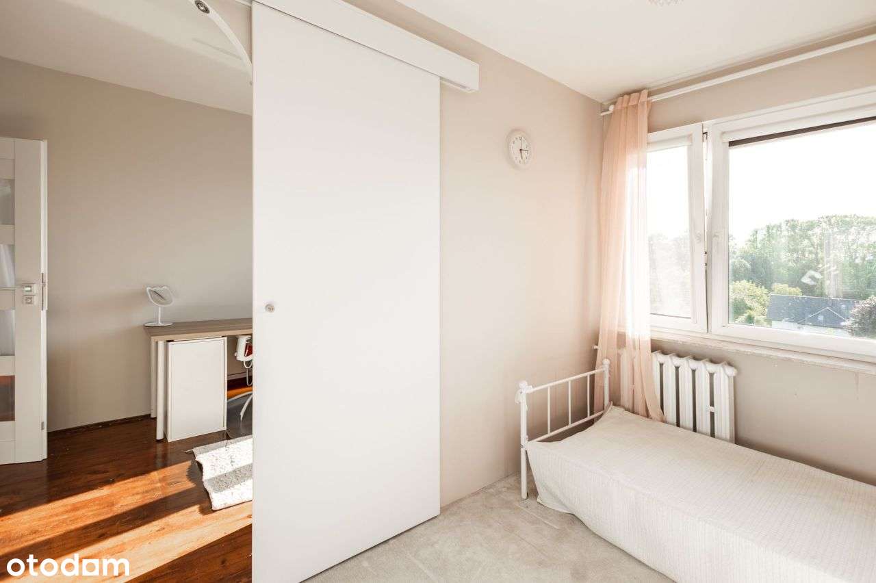 Słoneczne mieszkanie w zielonej okolicy-17