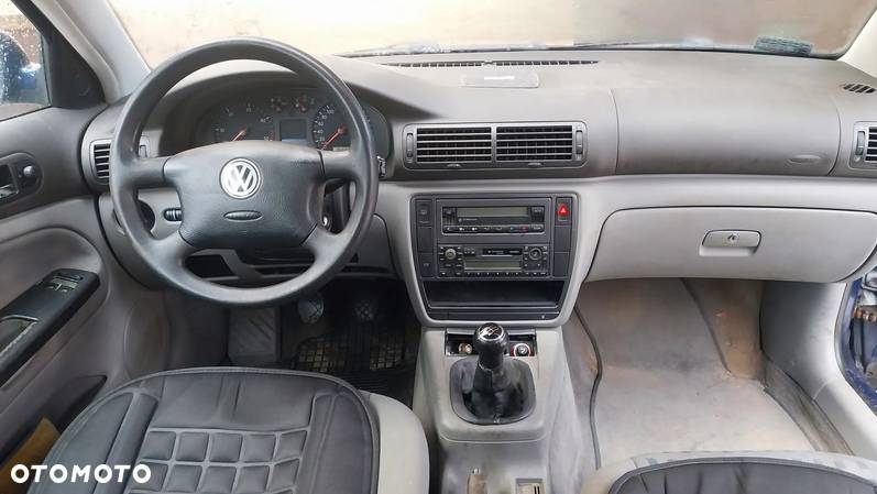 Volkswagen Passat 1.9 TDI - 12