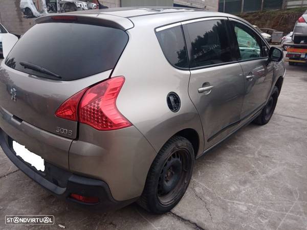 Peugeot 3008 2011 1.6 HDI - 5