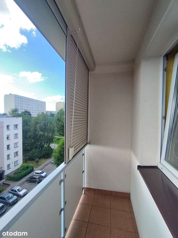 M-5 ul Wrzosowa z prywatnym parkingiem.-4