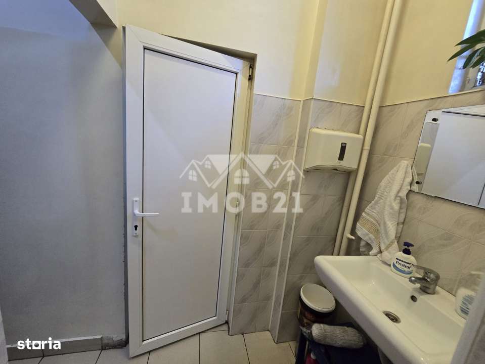 VANZARE SPATIU COMERCIAL PARTER  ZONA 9 MAI-12