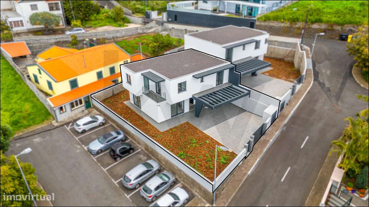 Moradia Moderna T3 | Fração A | São Roque, Funchal | Ilha da Madeira - Grande imagem: 3/29