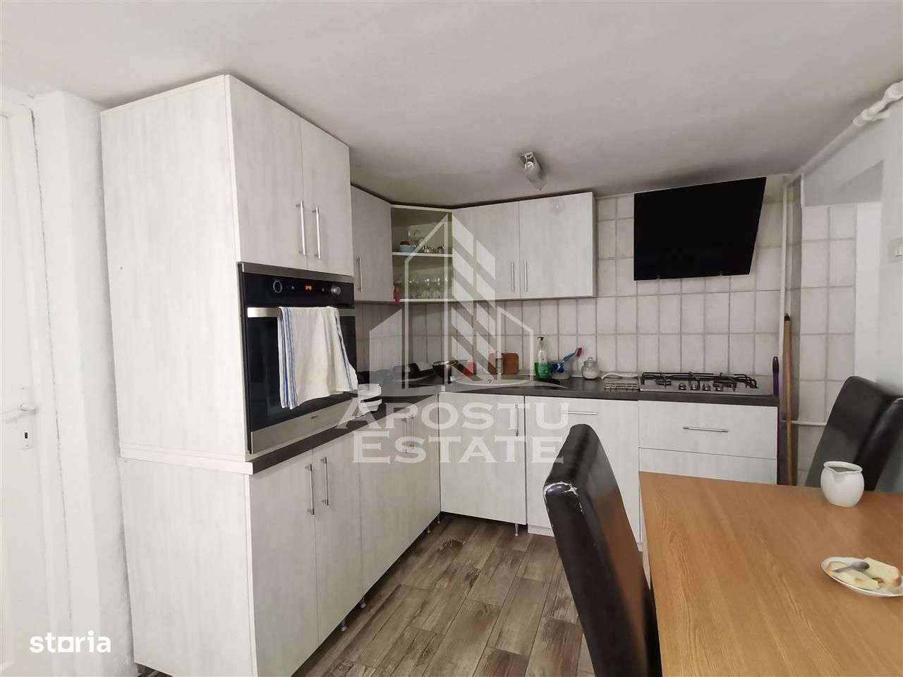 Casa individuala teren 571mp zona Sagului - Imagine principală: 5/14