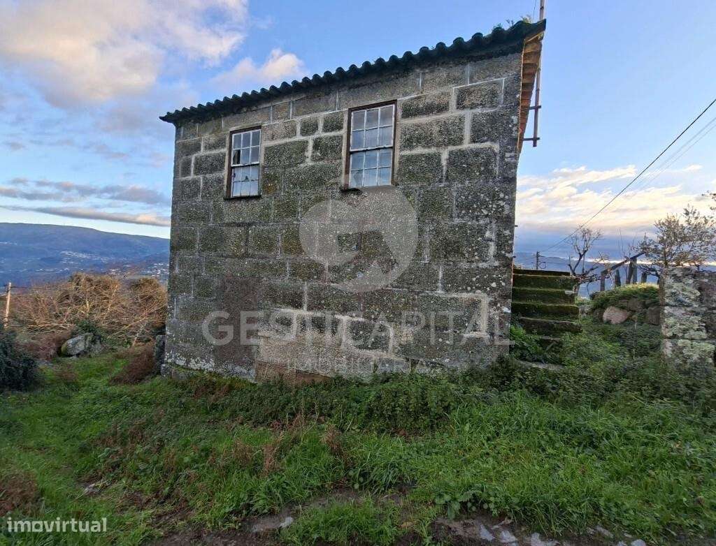 Moradia para reconstrução em São Tomé de Covelas, Baião-27