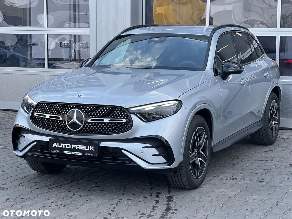 GLC 220d 4Matic, Linia AMG Premium Night, HAK