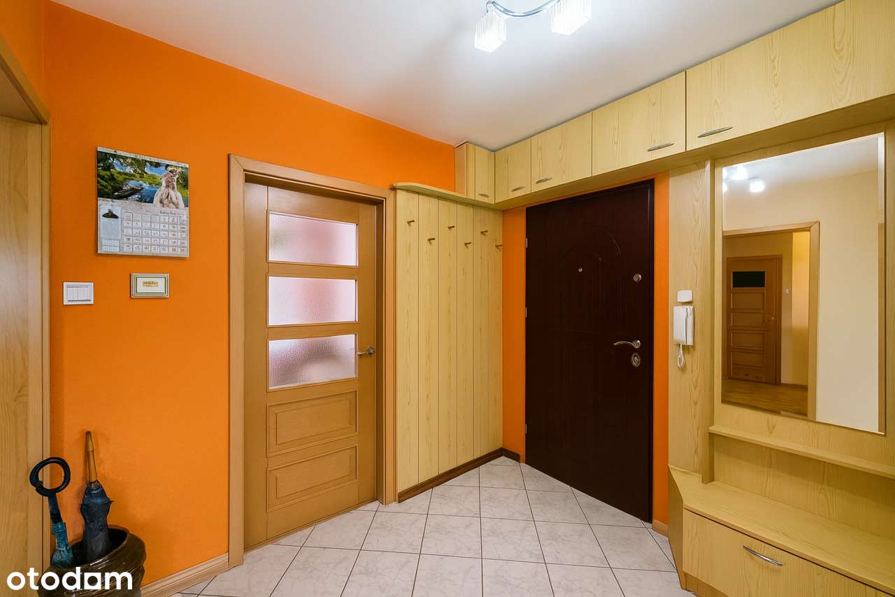 3-pokojowe mieszkanie z dużym balkonem-7