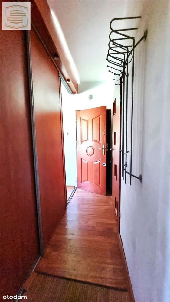 3 pok. mieszkanie z dwoma garażami-11