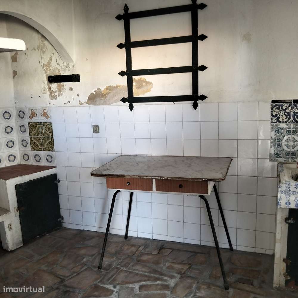 Moradia T-5 pronta a habitar Maiorga -Alcobaça-Nazaré Leiria-20