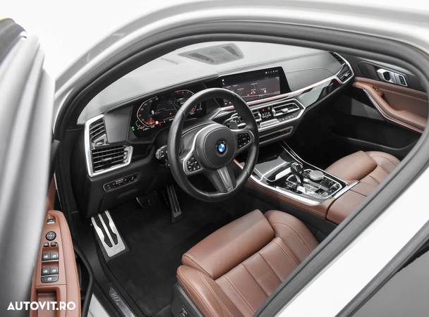 BMW X5 xDrive40i - 8