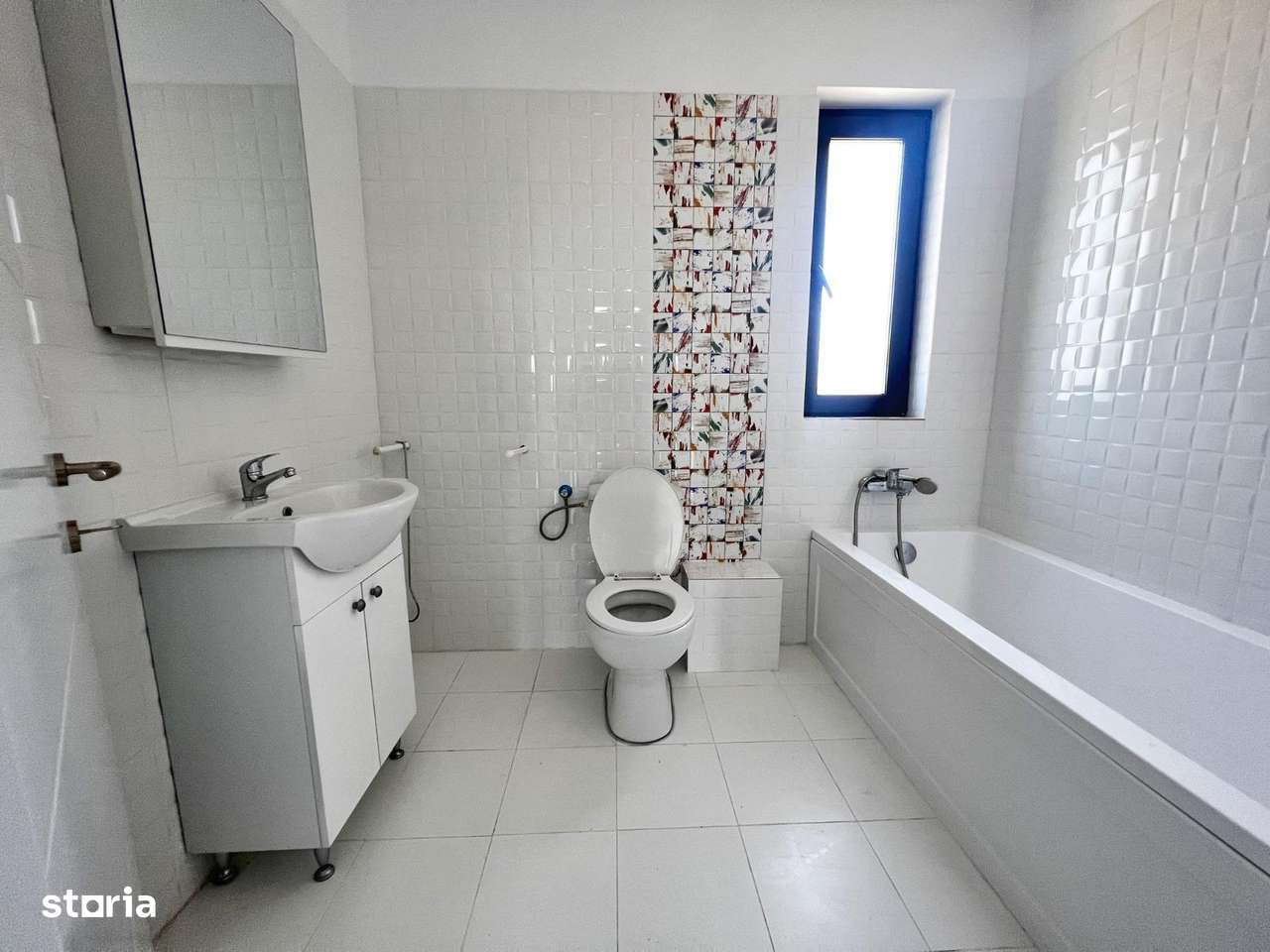 Casa tip duplex -3 dormitoare- 2 bai utilate-7