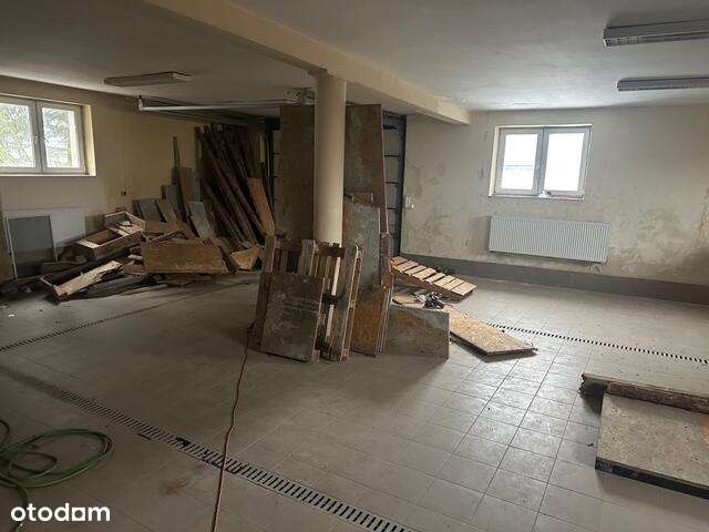 Dom z halą usługową-6