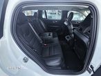 Volvo V60 D4 AWD Momentum - 25