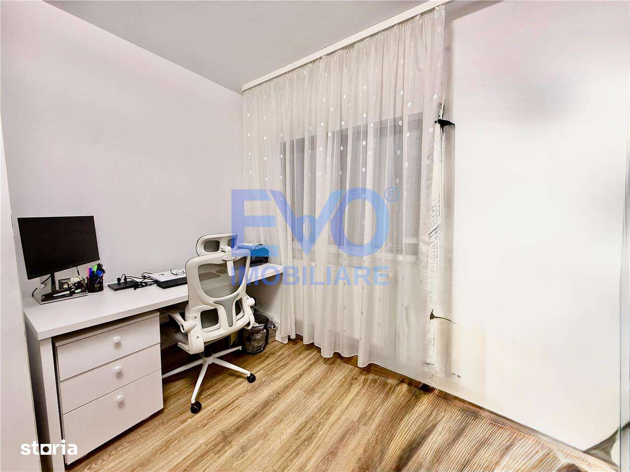 De vanzare,  apartament 3 camere, gradina 34mp, loc de parcare, Lunca-7