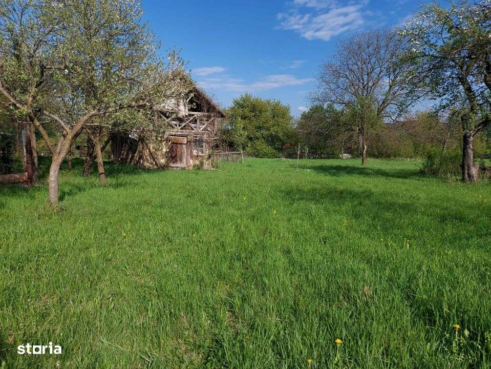 Teren splendid Vaduri cu utilitati si vecini de calitate - Imagine principală: 3/4