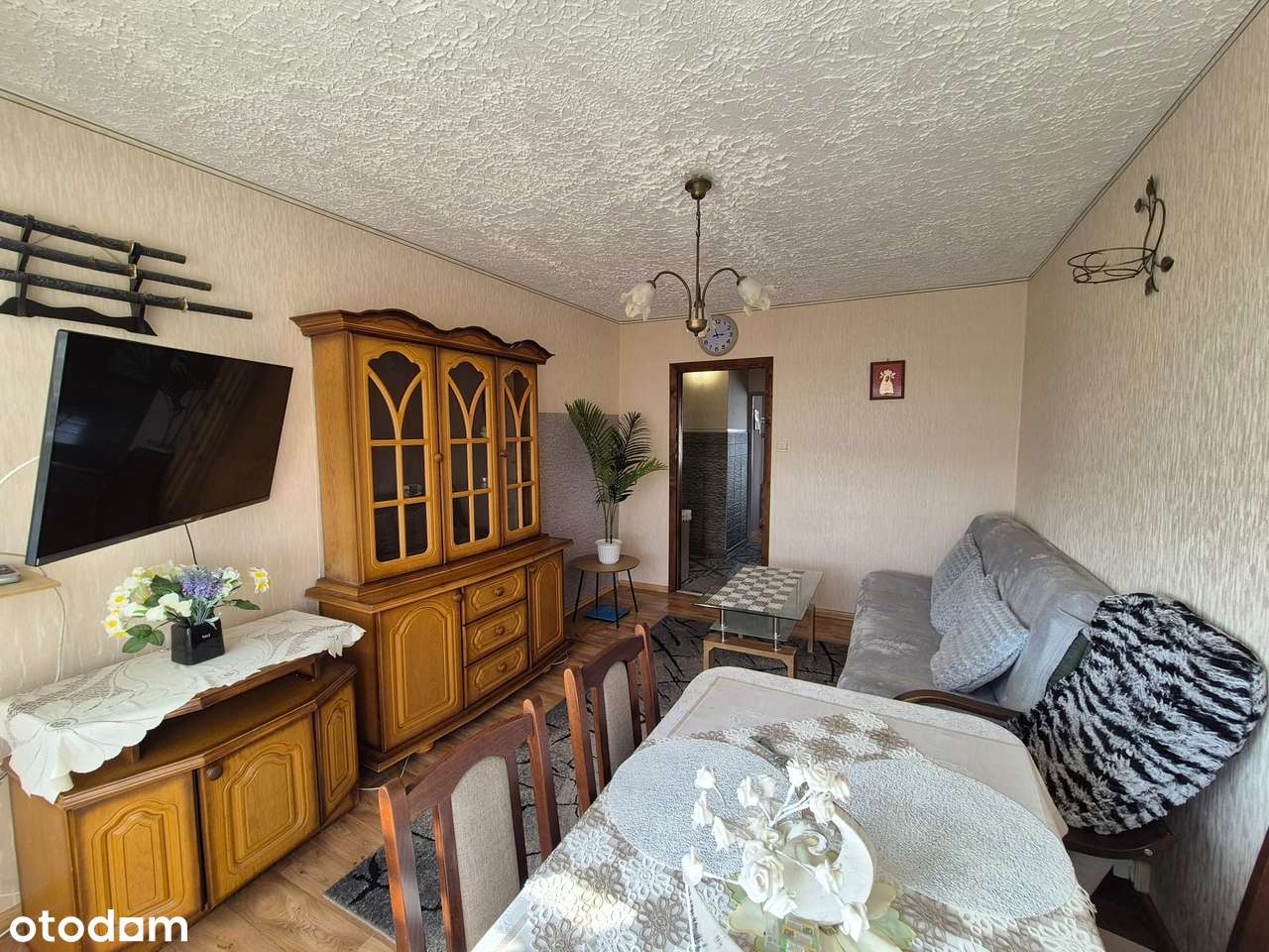 Przestronne 4-pokojowe mieszkanie z balkonem - Pełny obrazek: 4/7