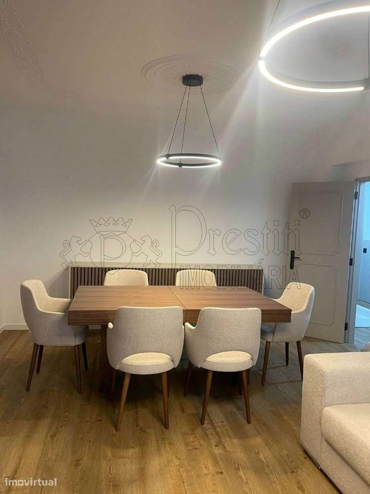 Apartamento T3 a Venda em Portimão-5