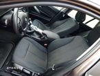 BMW Seria 3 318d xDrive Touring - 13