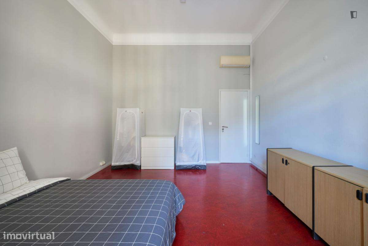 Quarto - localizado em Entrecampos Lisbon - Grande imagem: 4/10