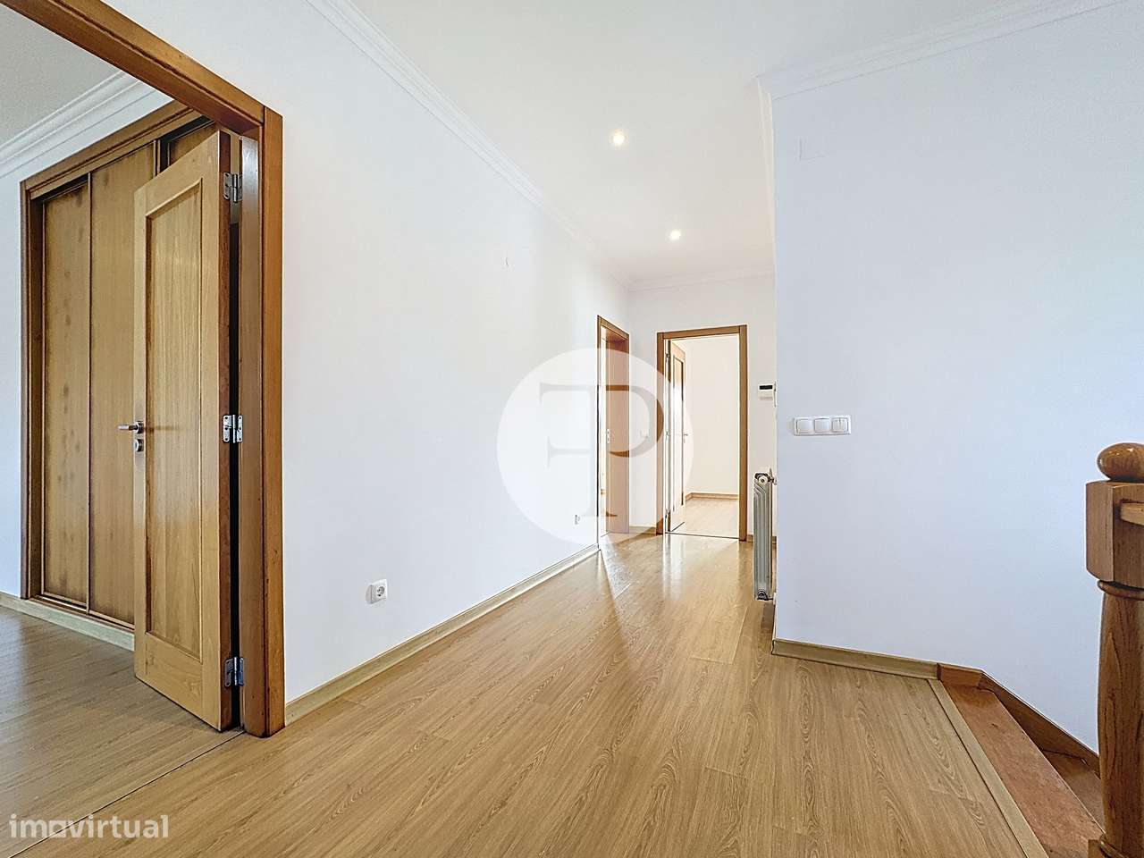 Moradia T5 com piscina no Nadadouro | 408 m² | Lote de 809 m²-22