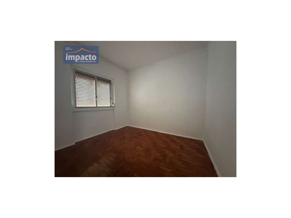 T2 Alverca, ótima localização, 2º piso-10