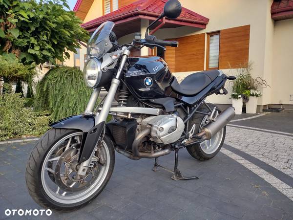 BMW R - 1