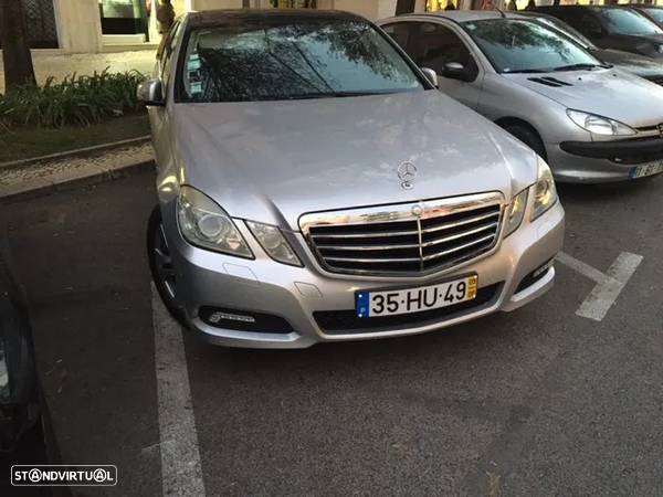 Mercedes-Benz E 250 CDi Avantgarde BlueEfficiency - 2